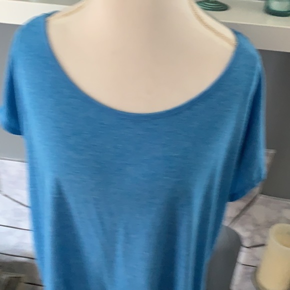 Lucy Shirt - Picture 2 of 5